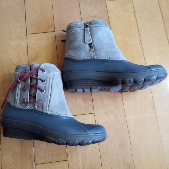 Sperry Saltwater Quarter zip wedge duck boots with lace up sides women's size 6 - Picture 3 of 9